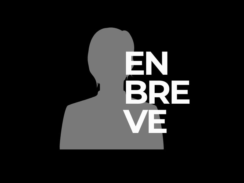 EN BREVE